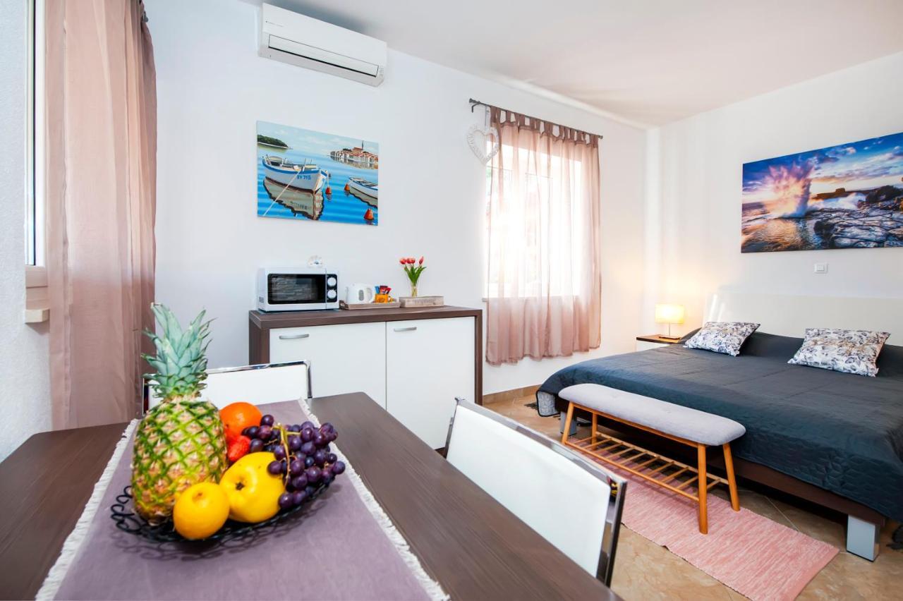 F&R Apartments Rovinj Dış mekan fotoğraf