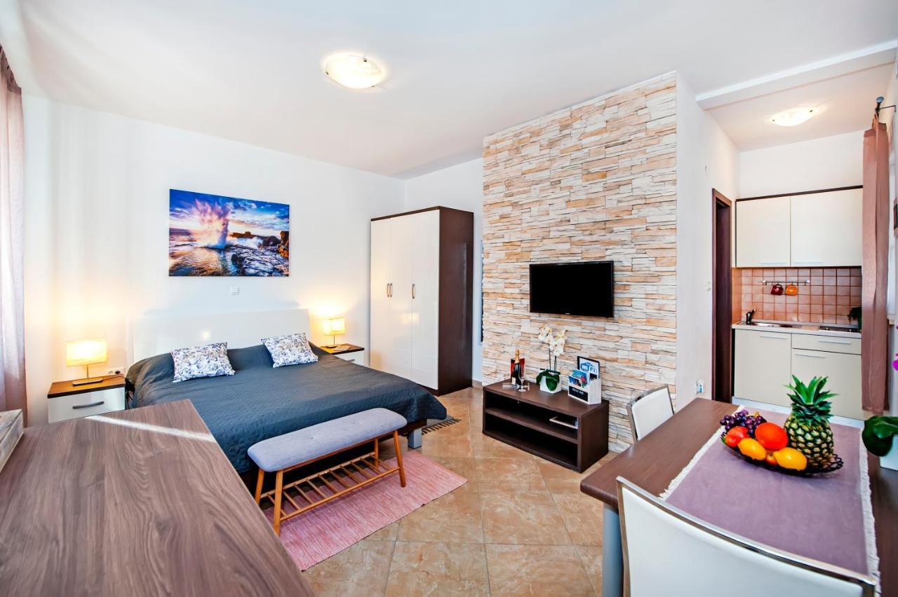 F&R Apartments Rovinj Dış mekan fotoğraf